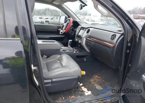 2014 Toyota Tundra Limited 5.7L V8 z USA, uszkodzony, nr VIN 5TFHW5F1XEX336963